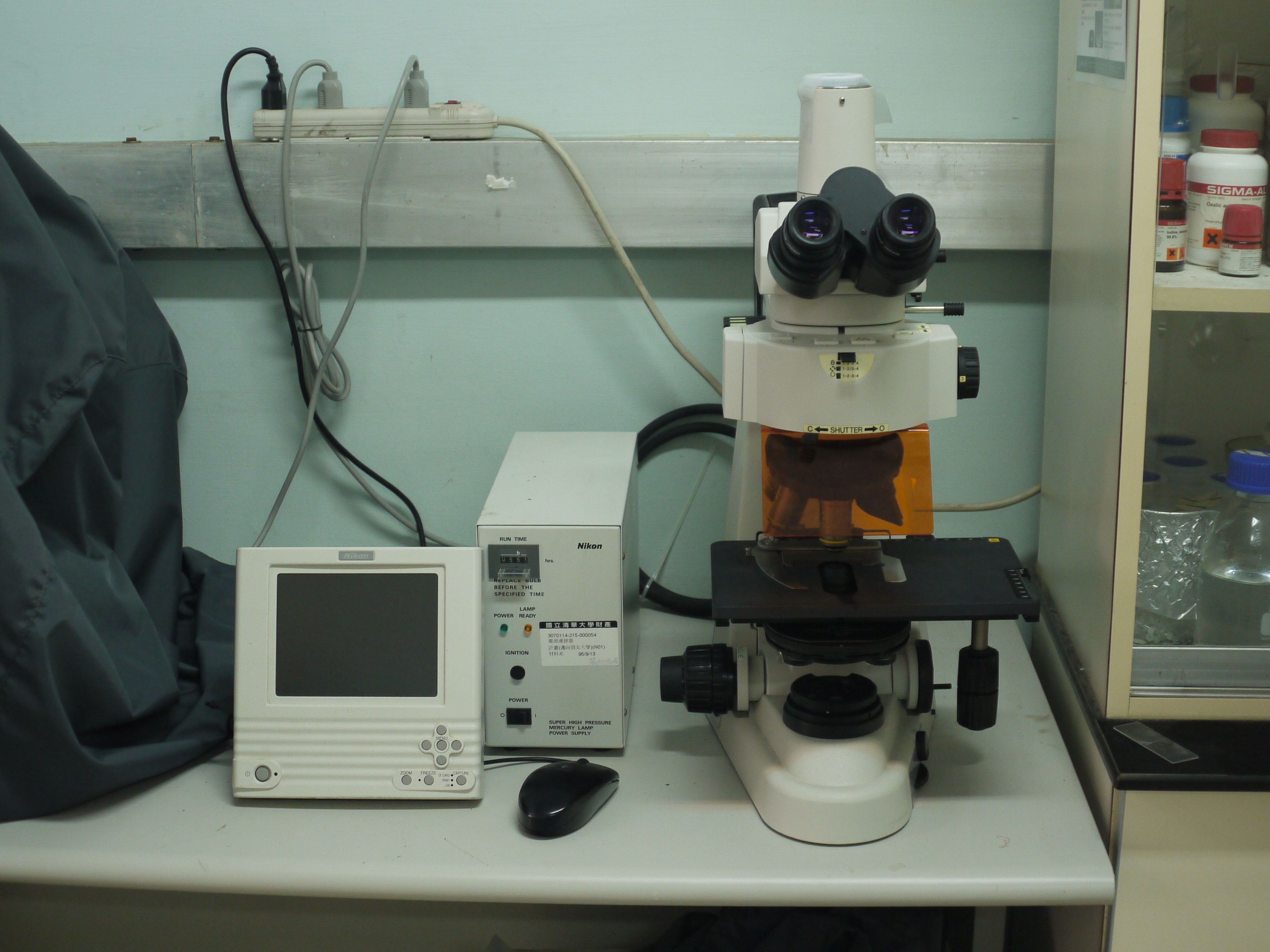 Nikon 螢光顯微鏡